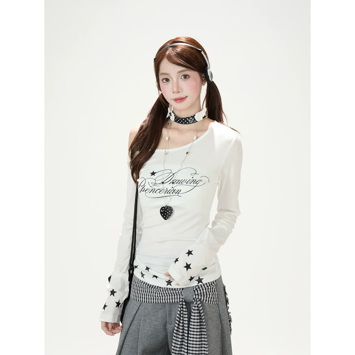 Star Letter Off-Shoulder Long Sleeve Top & Gray Graphic Wide-Leg Pants