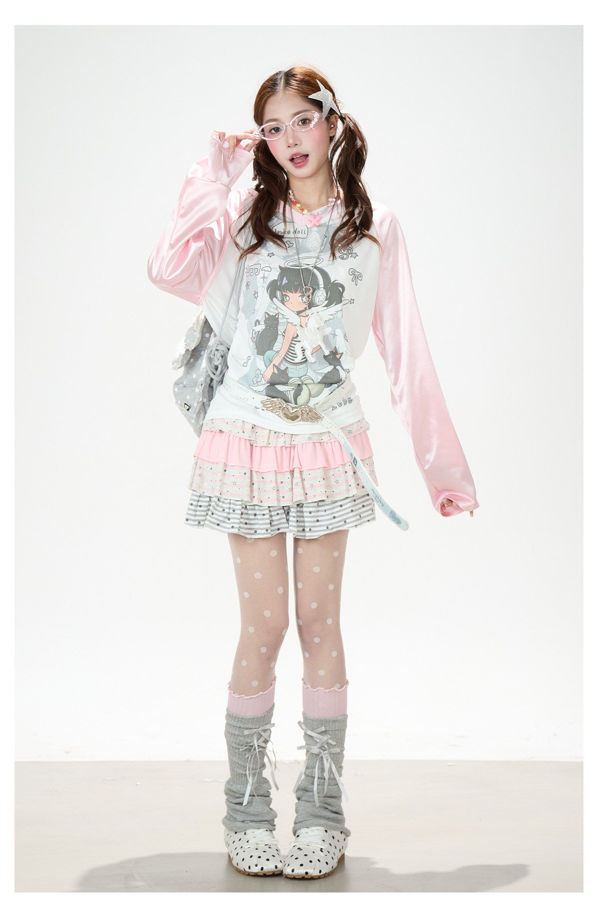 Cartoon Angel Raglan Long Sleeve Top & Black Star Drawstring Shorts