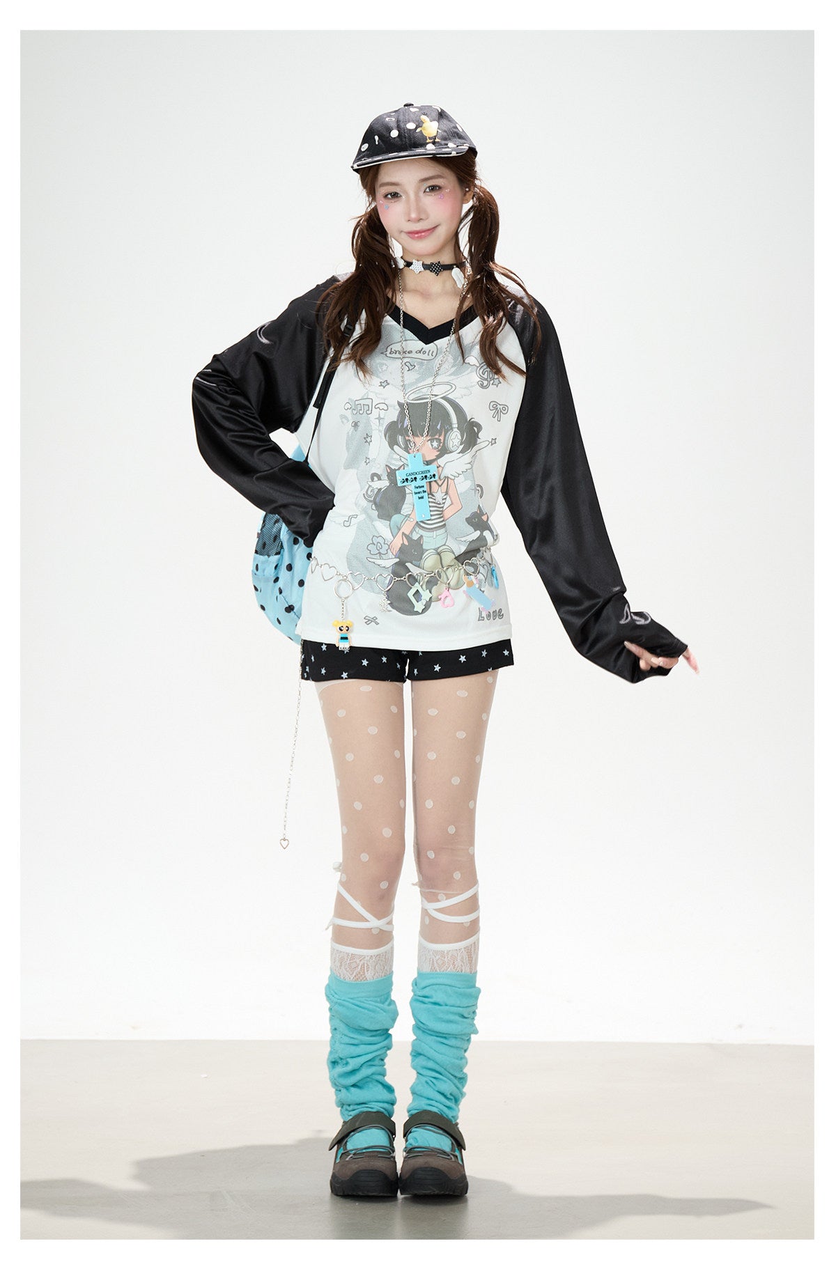 Cartoon Angel Raglan Long Sleeve Top & Black Star Drawstring Shorts