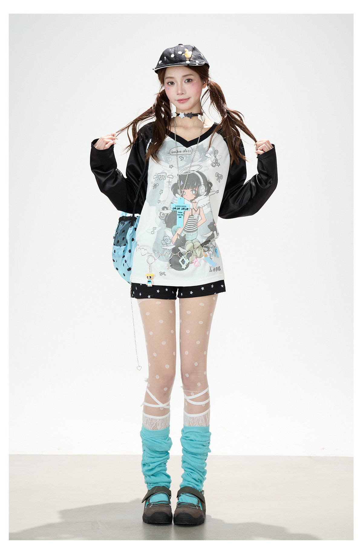 Cartoon Angel Raglan Long Sleeve Top & Black Star Drawstring Shorts