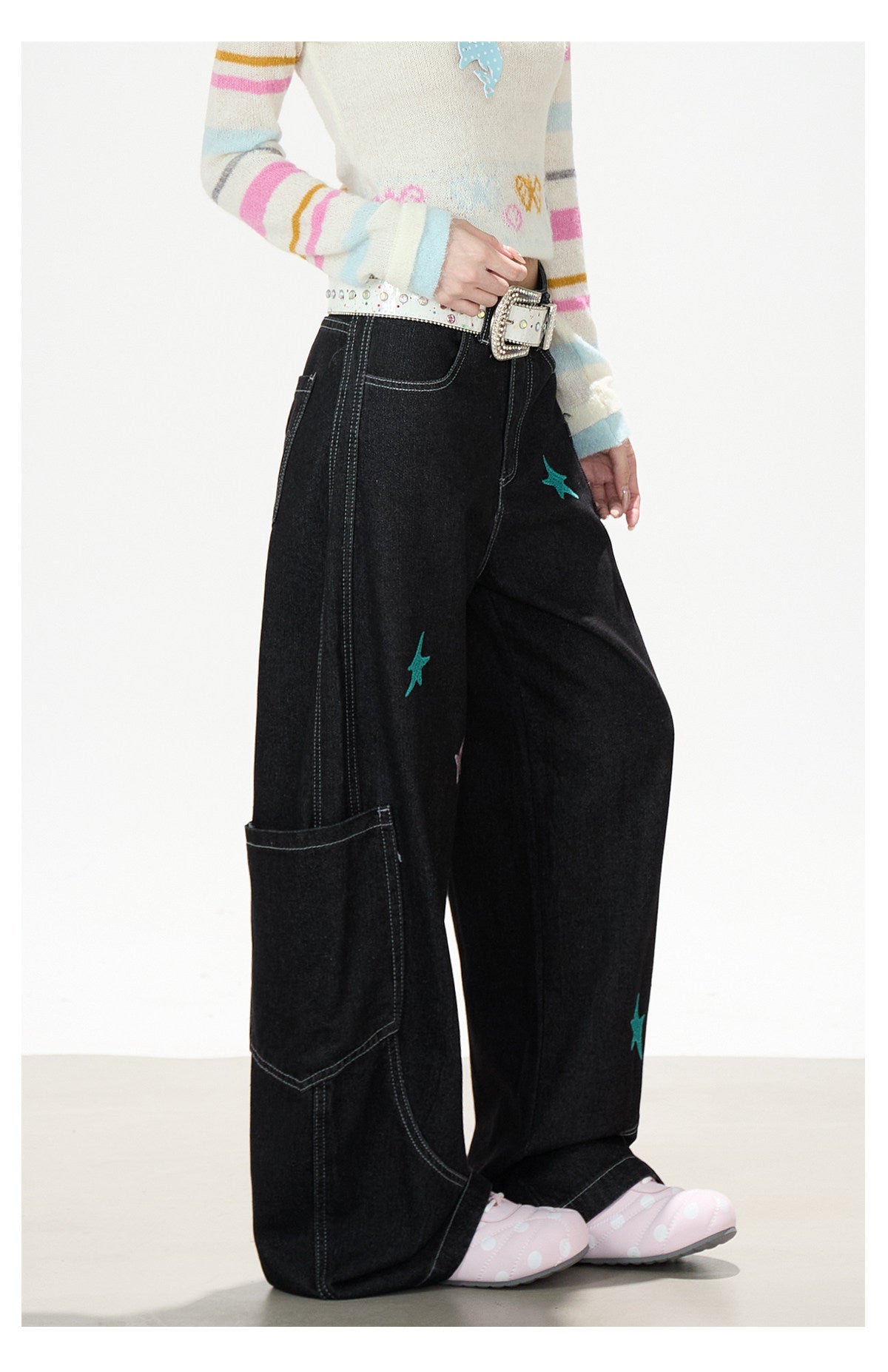 Star Embroidered Deconstructed Wide-Leg Cargo Jeans