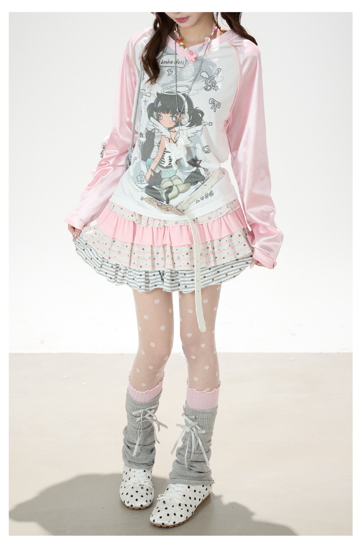 Cartoon Angel Raglan Long Sleeve Top & Black Star Drawstring Shorts