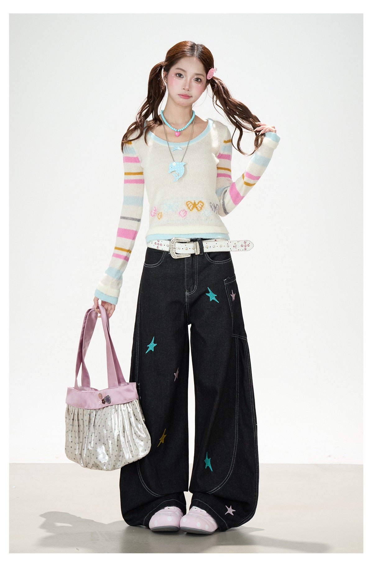 Star Embroidered Deconstructed Wide-Leg Cargo Jeans