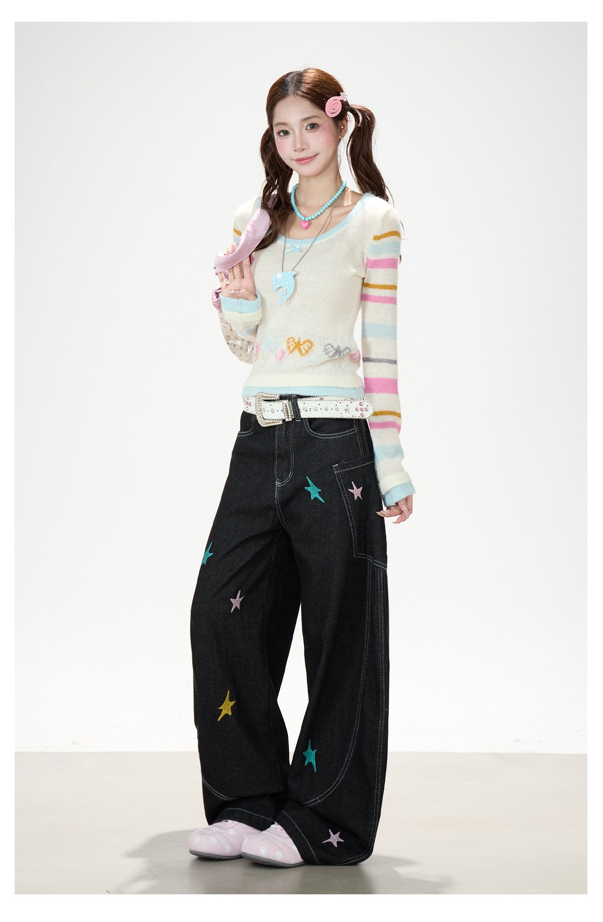 Star Embroidered Deconstructed Wide-Leg Cargo Jeans