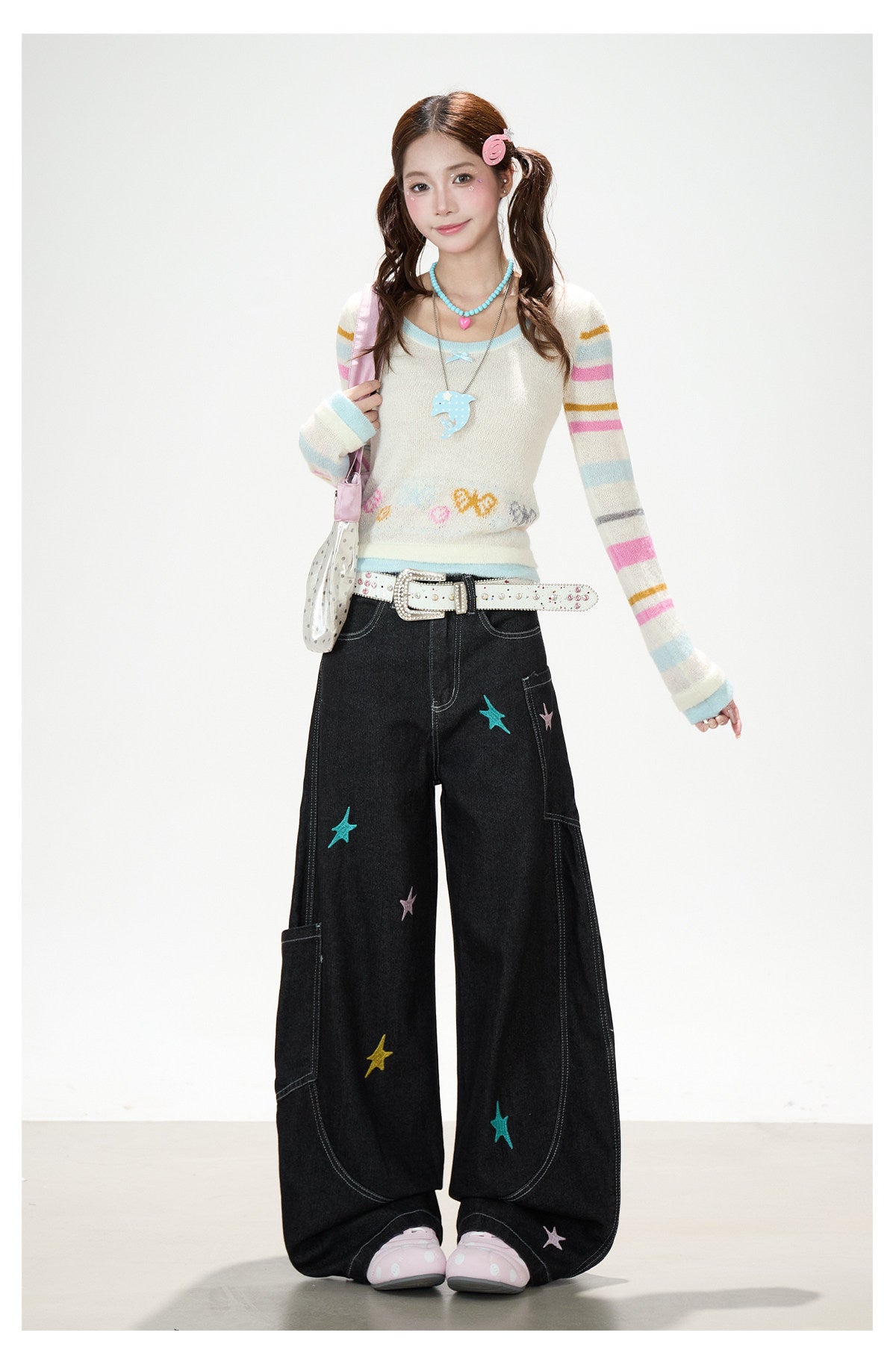 Star Embroidered Deconstructed Wide-Leg Cargo Jeans