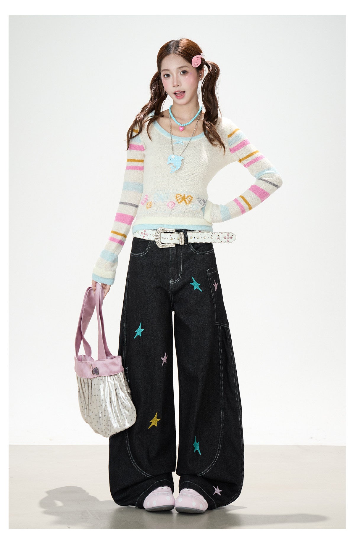 Star Embroidered Deconstructed Wide-Leg Cargo Jeans