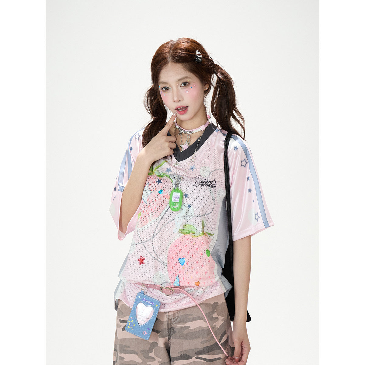 Angel Fruit Mesh Tee & Pink Camo Cargo Shorts