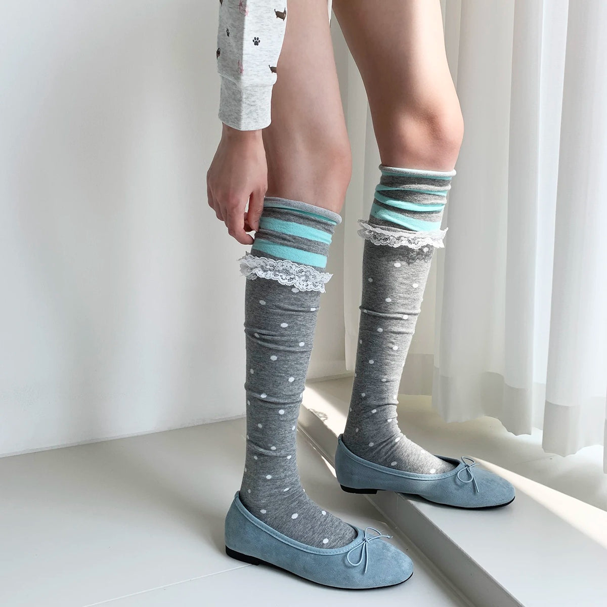 Lace Trim Patchwork Over-the-Knee Socks