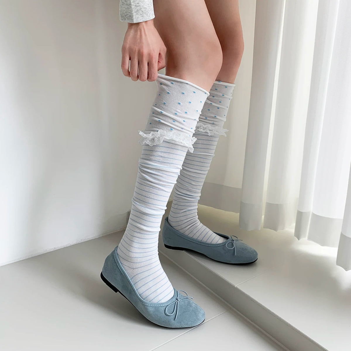 Lace Trim Patchwork Over-the-Knee Socks