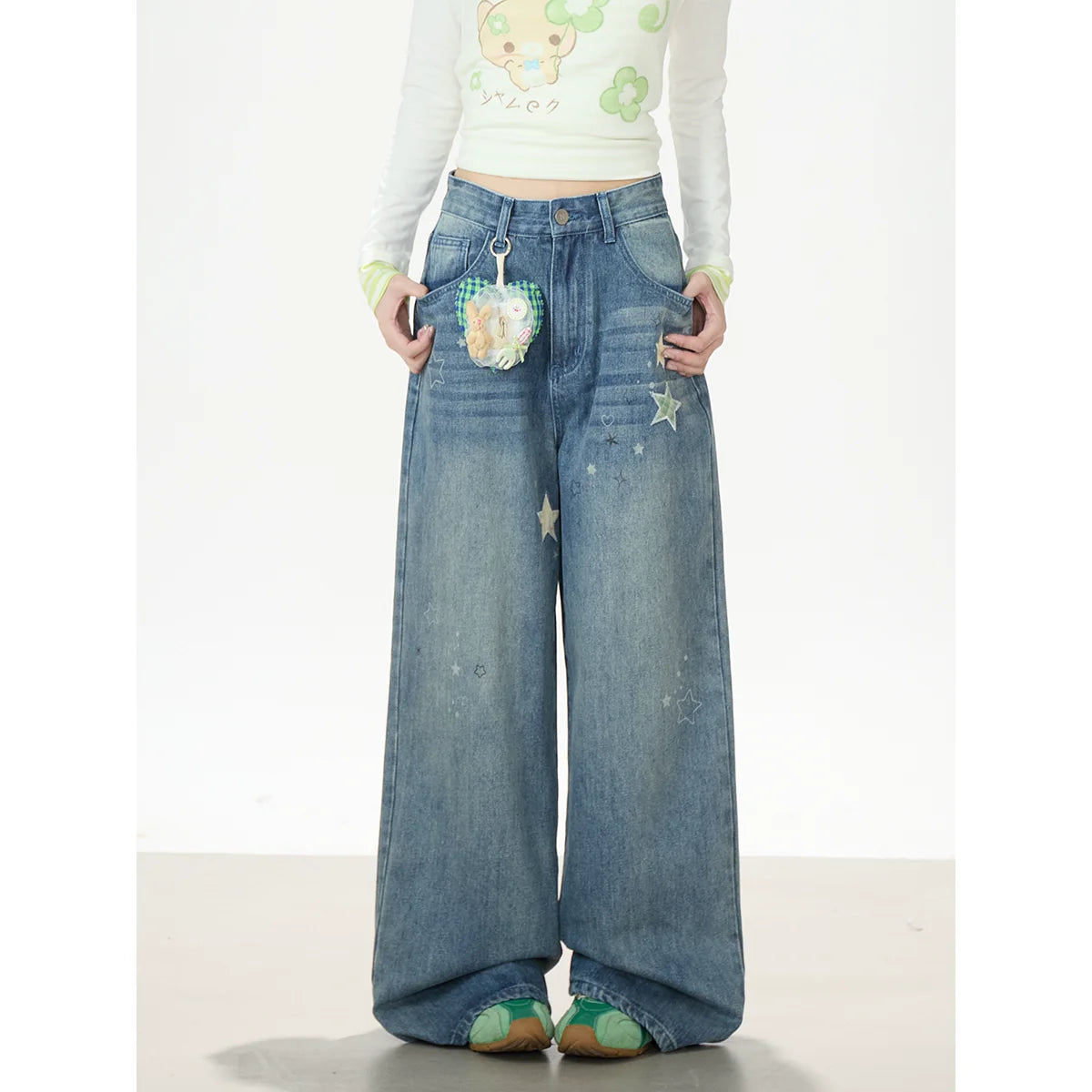 Vintage Washed Star Print Wide-Leg Jeans