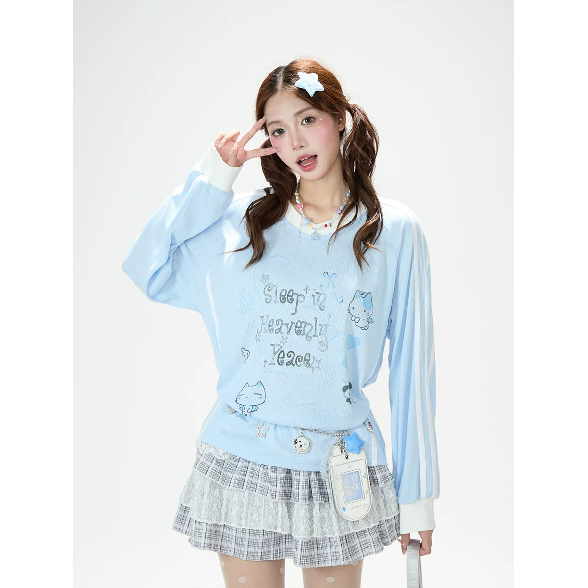 Dreamy Hand-Drawn V-Neck Long Sleeve Top