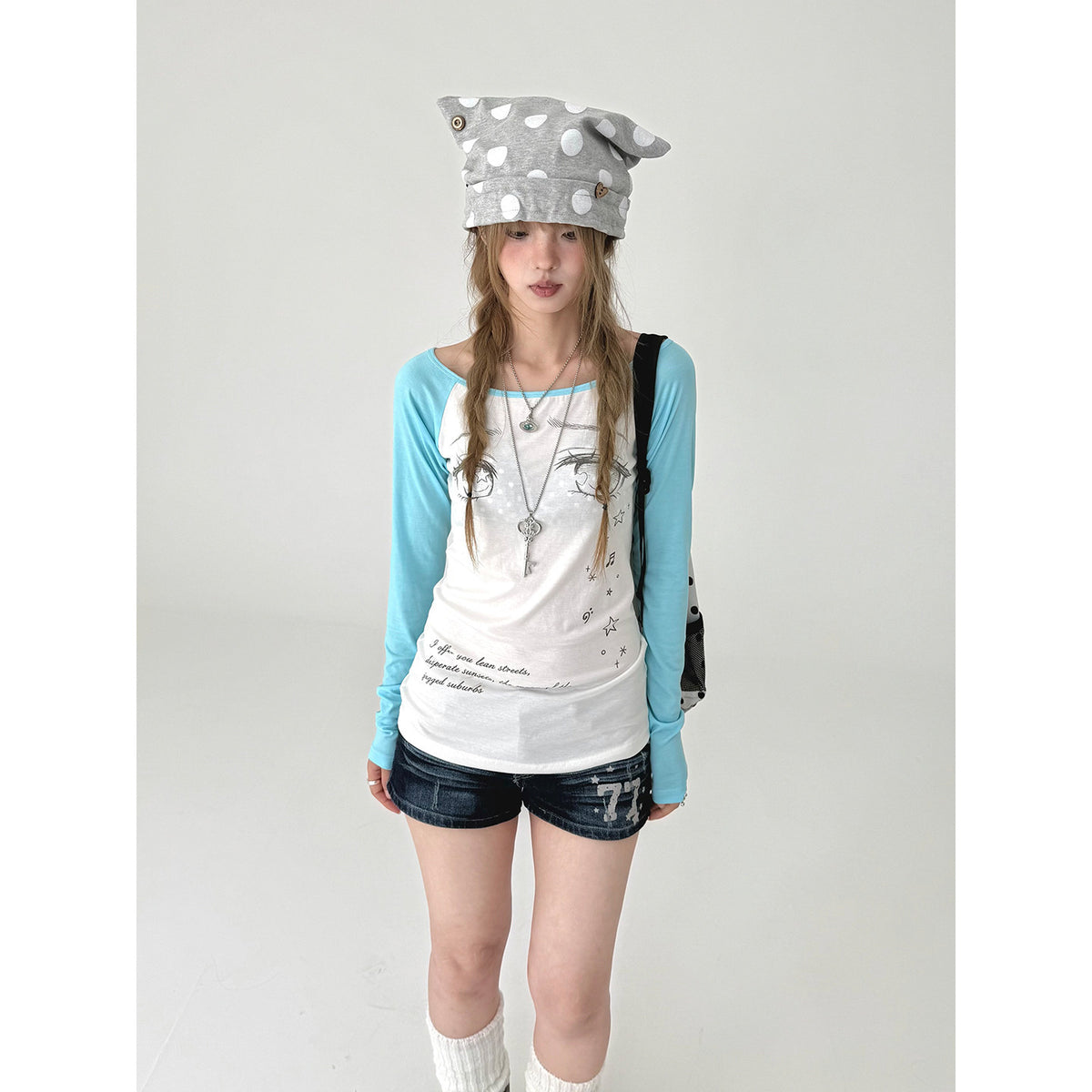 Tear-Eye Graphic Contrast Sleeve Long Sleeve Tee
