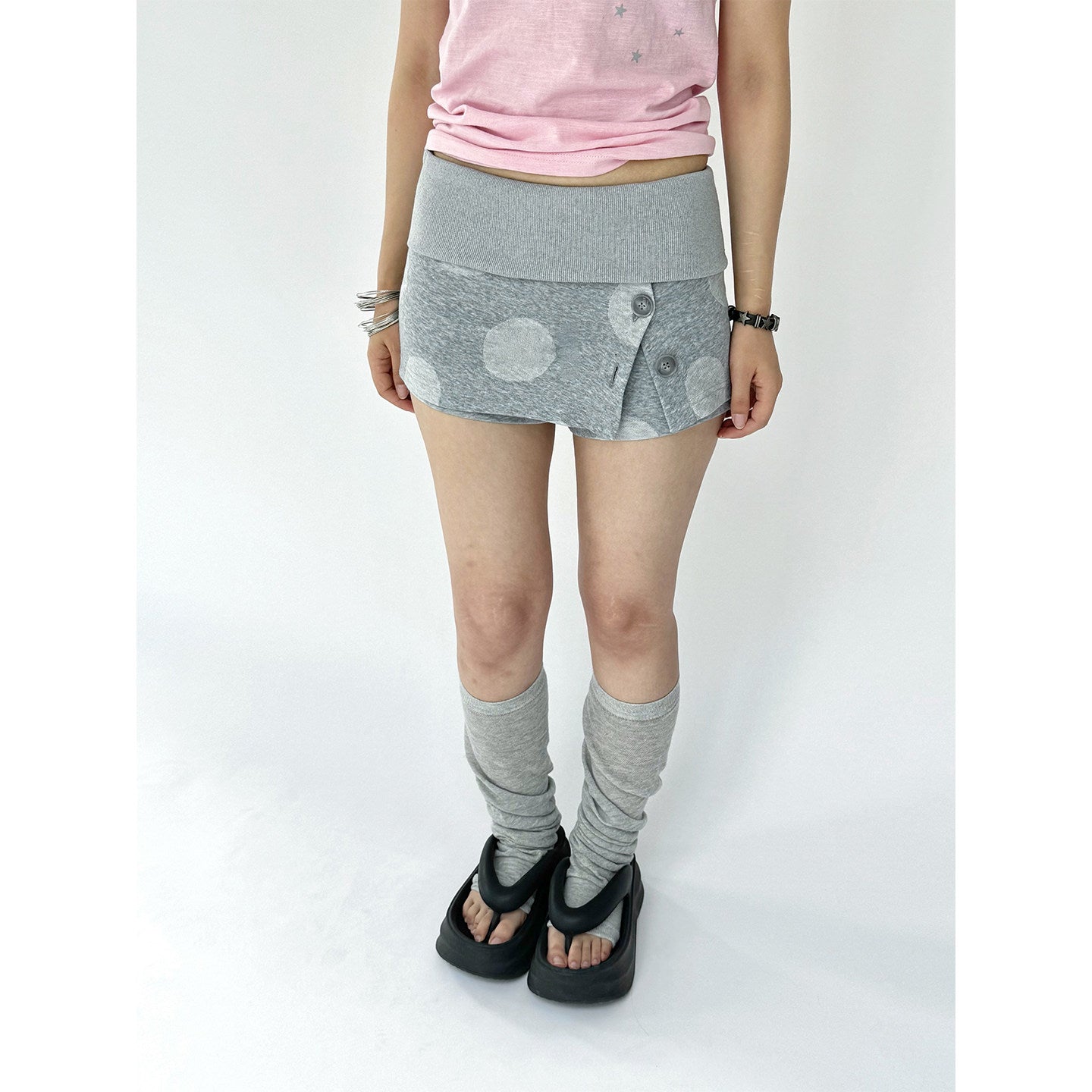 Gray Button Low-Rise A-Line Skort