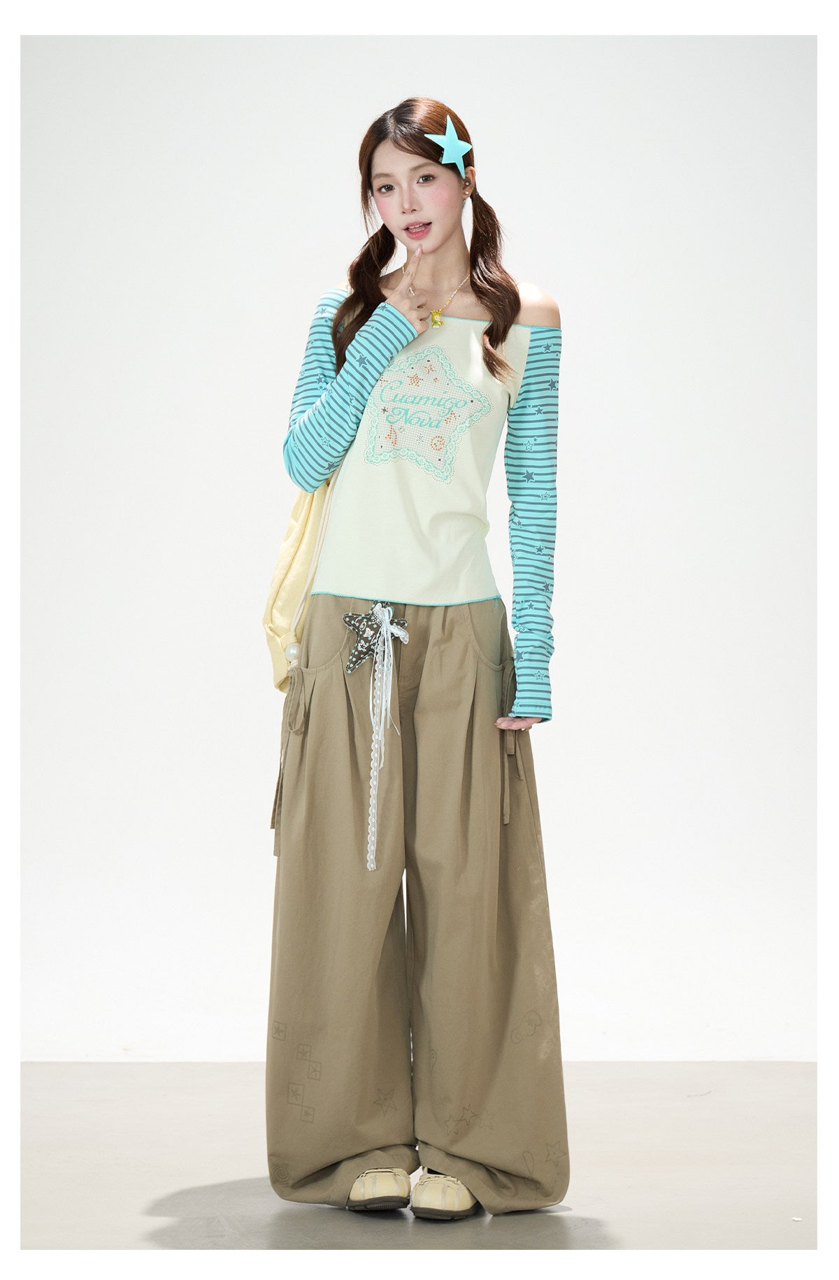 Star Stripe Off-Shoulder Long Sleeve Top & Graphic Star Wide-Leg Pants