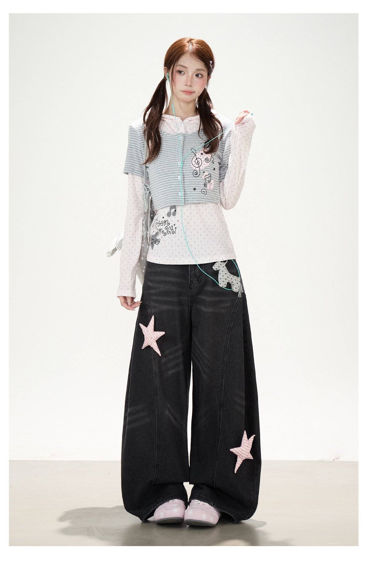 Striped Polka-Dot Layered Two-Piece Top Set & Star Patch Wide-Leg Jeans