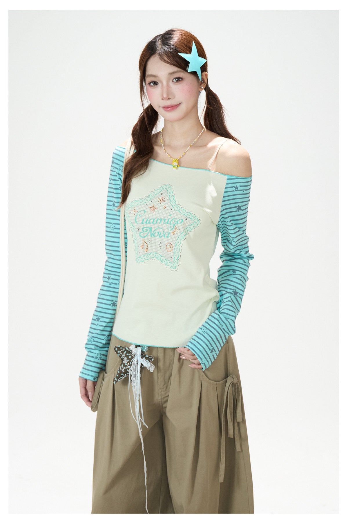 Star Stripe Off-Shoulder Long Sleeve Top & Graphic Star Wide-Leg Pants