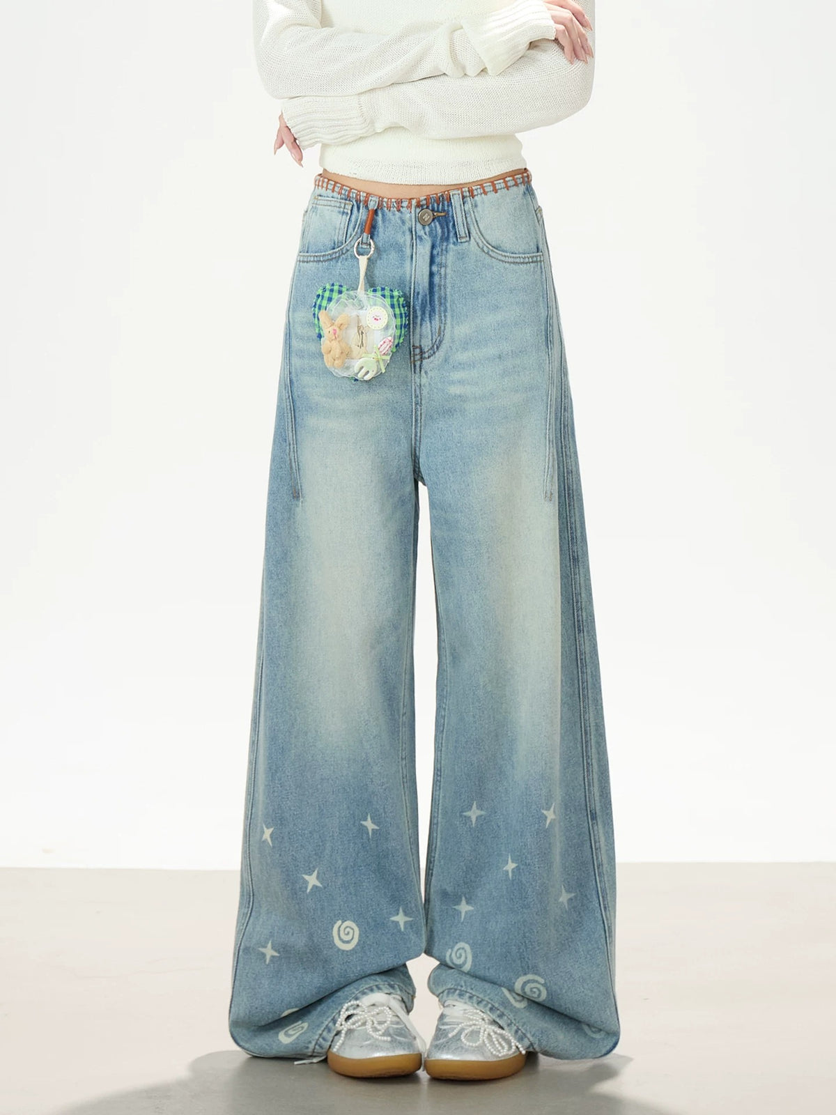 Playful Star Print Washed Wide-Leg Jeans