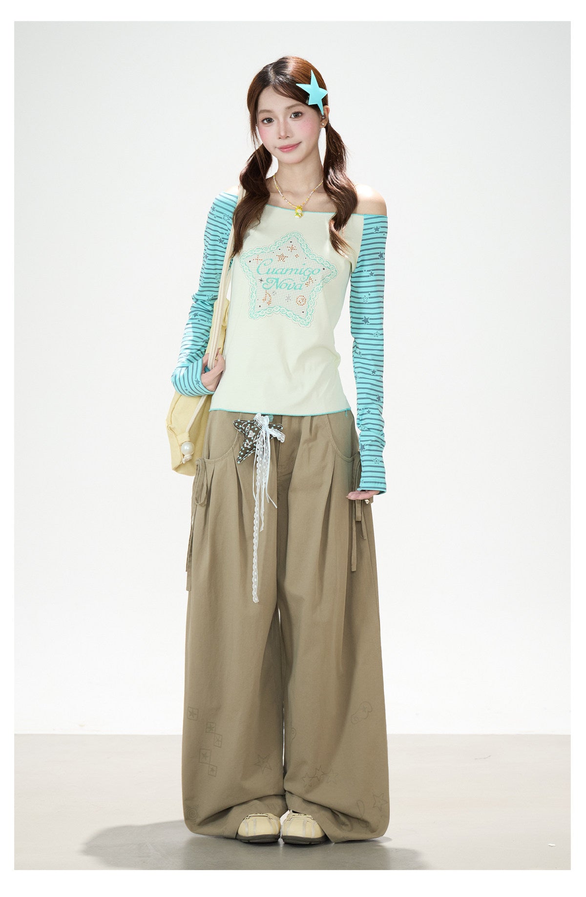 Star Stripe Off-Shoulder Long Sleeve Top & Graphic Star Wide-Leg Pants