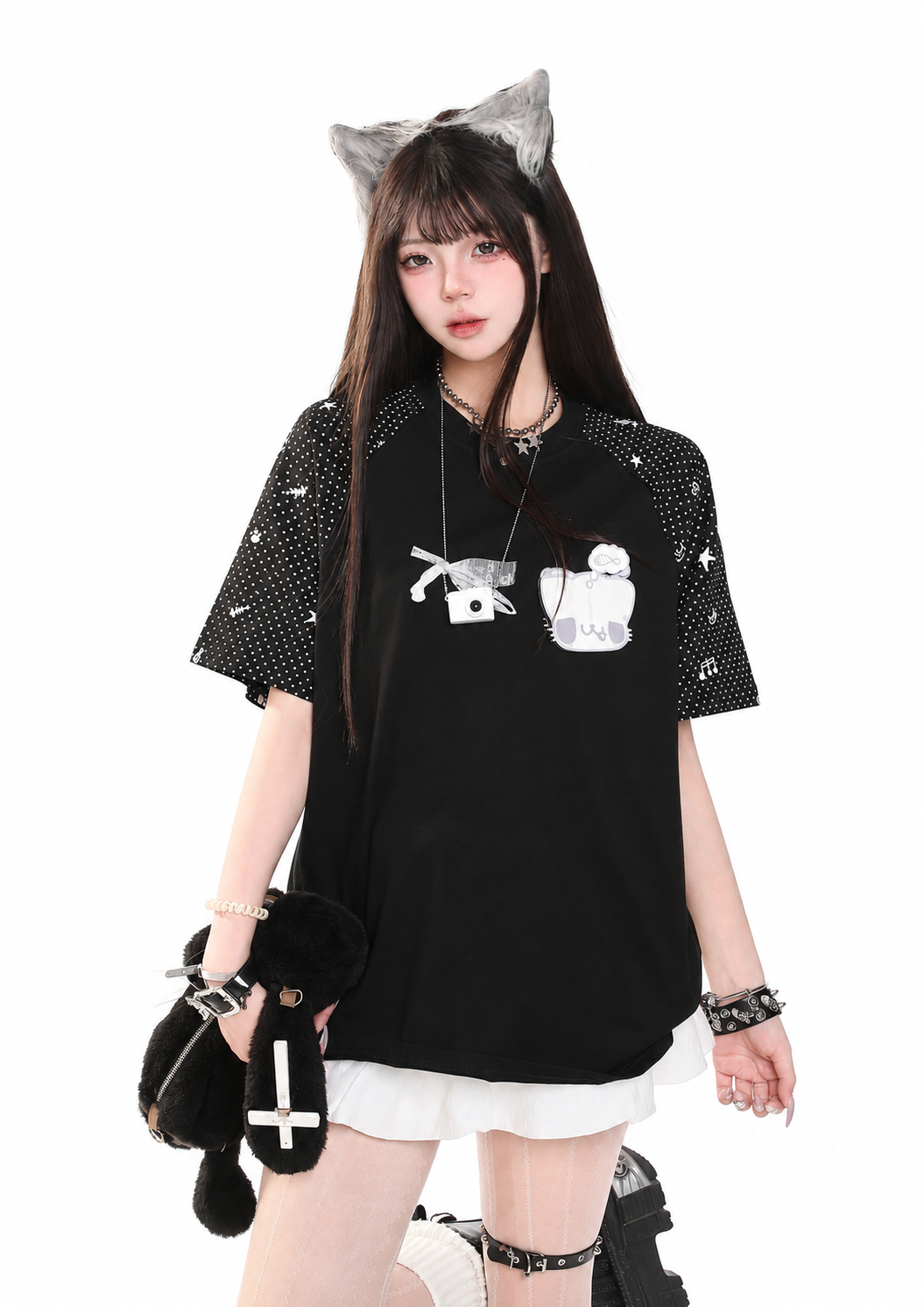 Embroidered Kitty Raglan Oversized Tee
