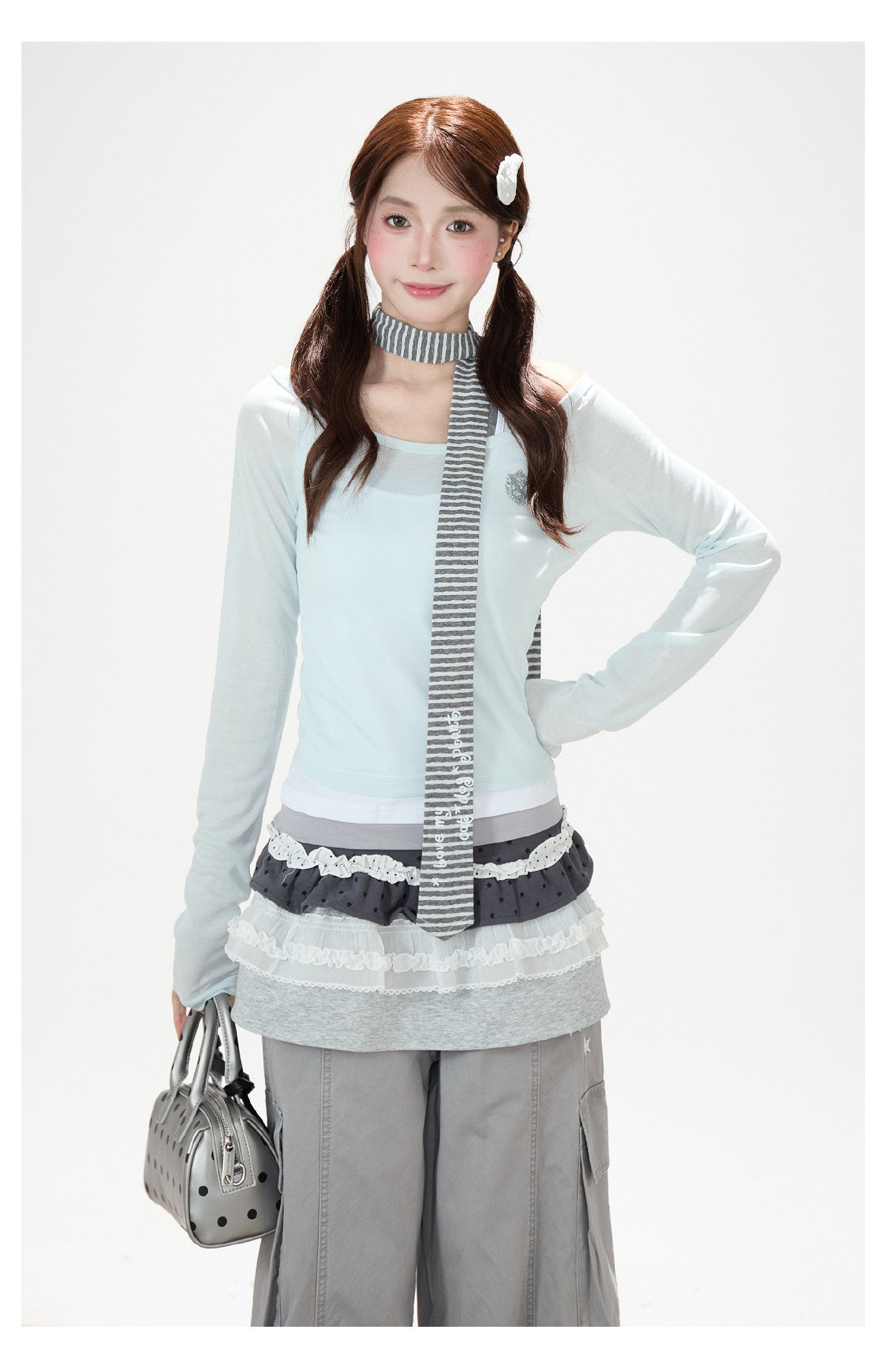 Off-Shoulder Layered Two-Piece Top Set & Gray Wide-Leg Cargo Pants