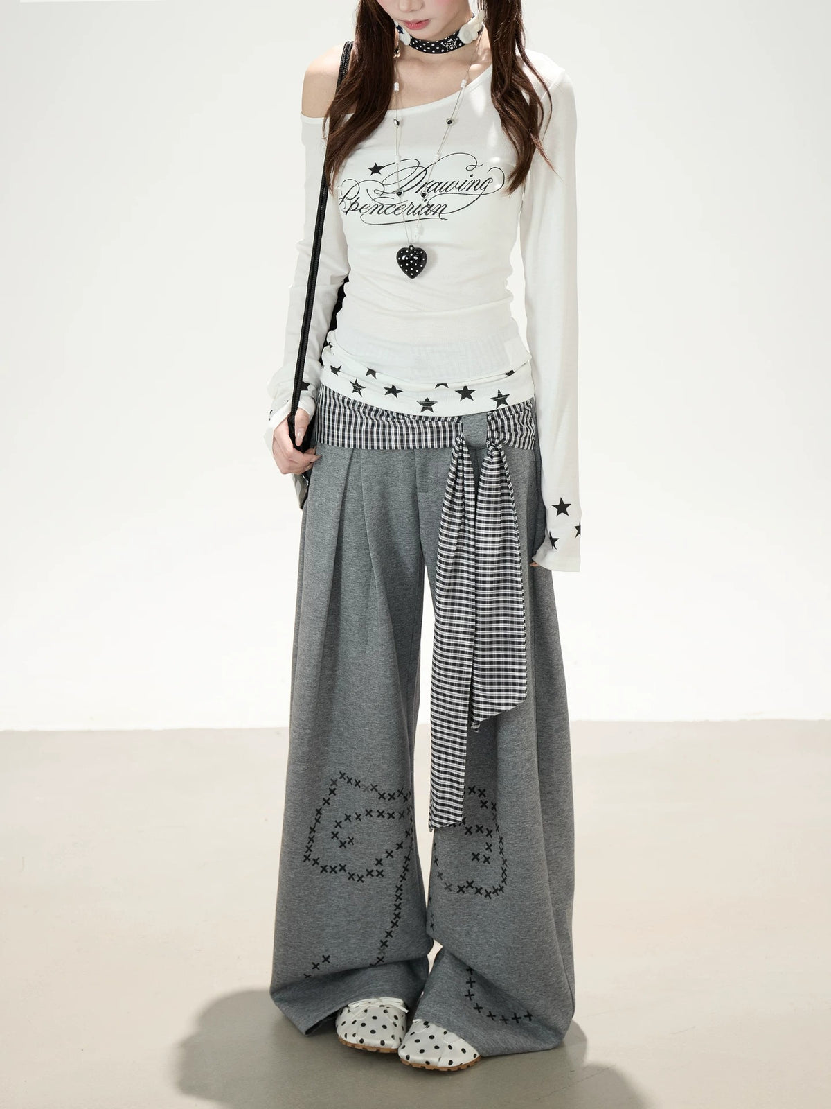 Star Letter Off-Shoulder Long Sleeve Top & Gray Graphic Wide-Leg Pants