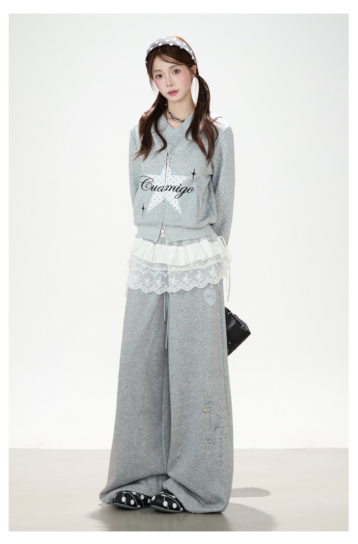 Star Polka-Dot Cropped Zip-Up Hoodie & Paw Print Graphic Wide-Leg Jeans