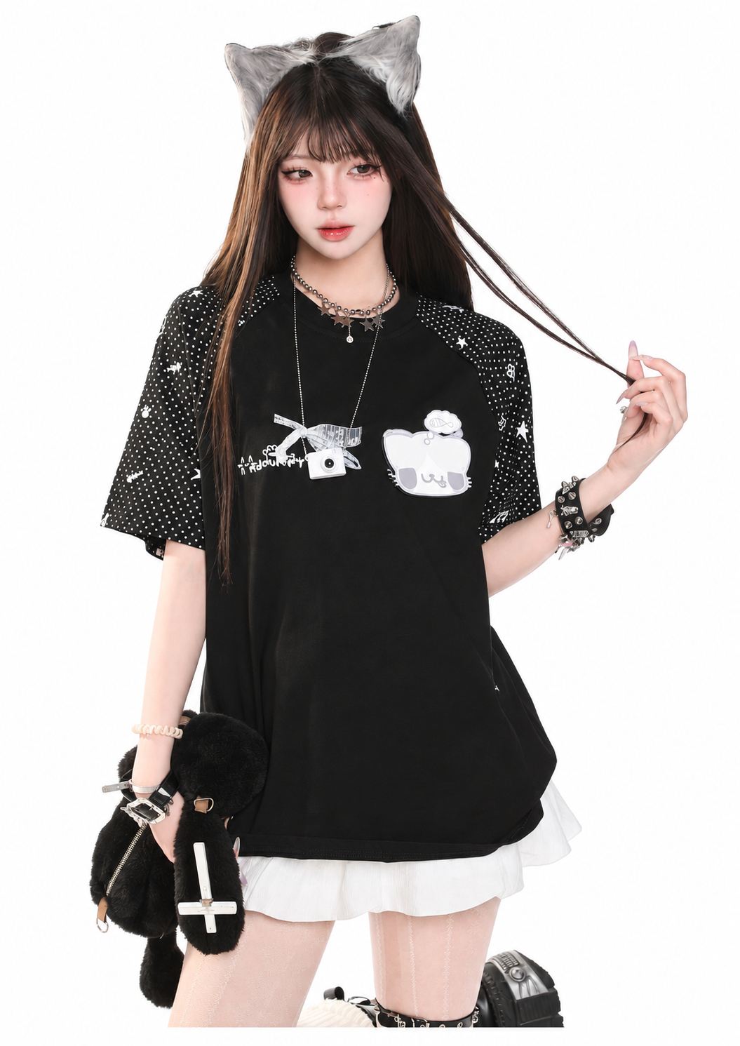 Embroidered Kitty Raglan Oversized Tee