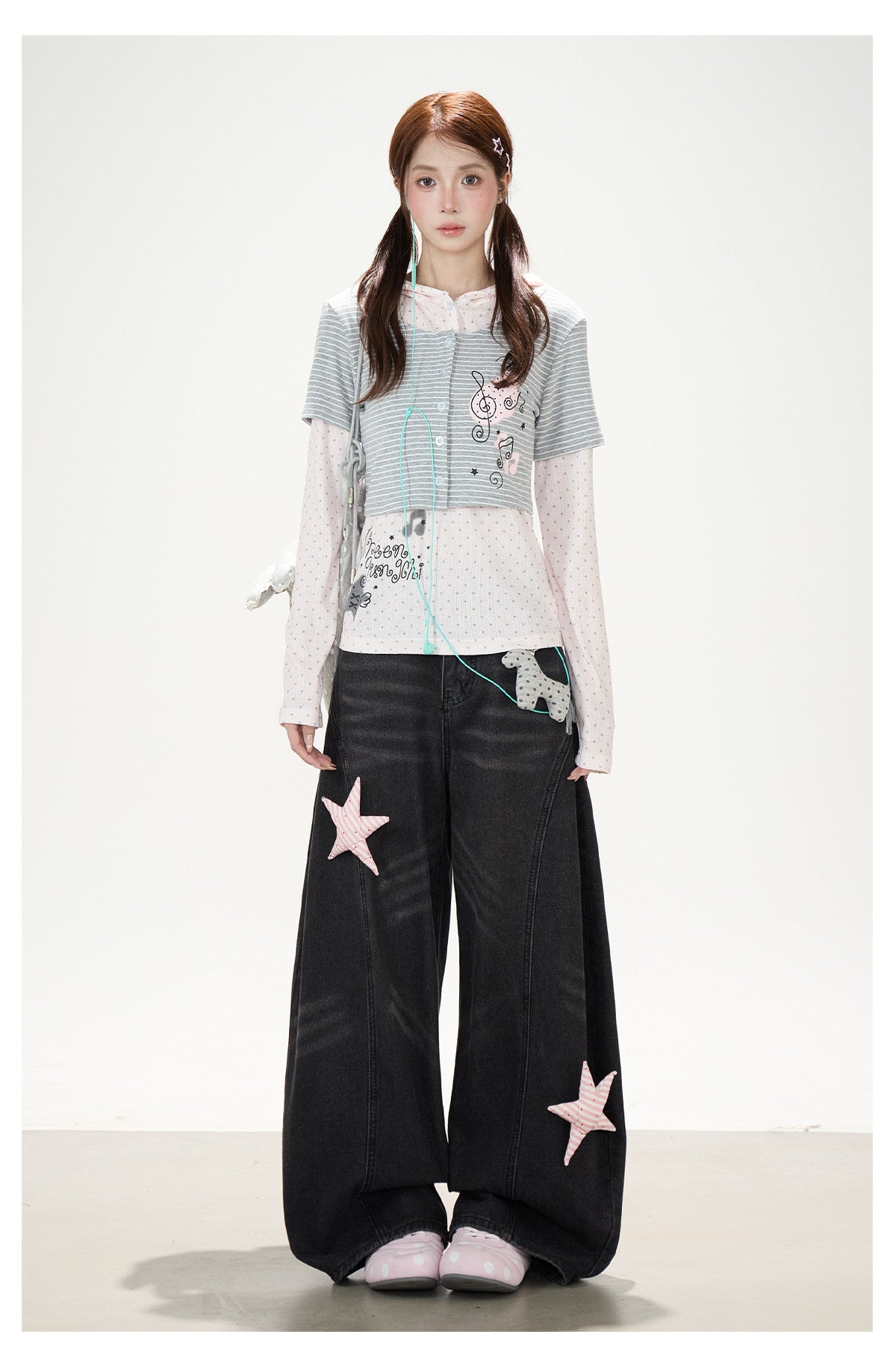 Striped Polka-Dot Layered Two-Piece Top Set & Star Patch Wide-Leg Jeans