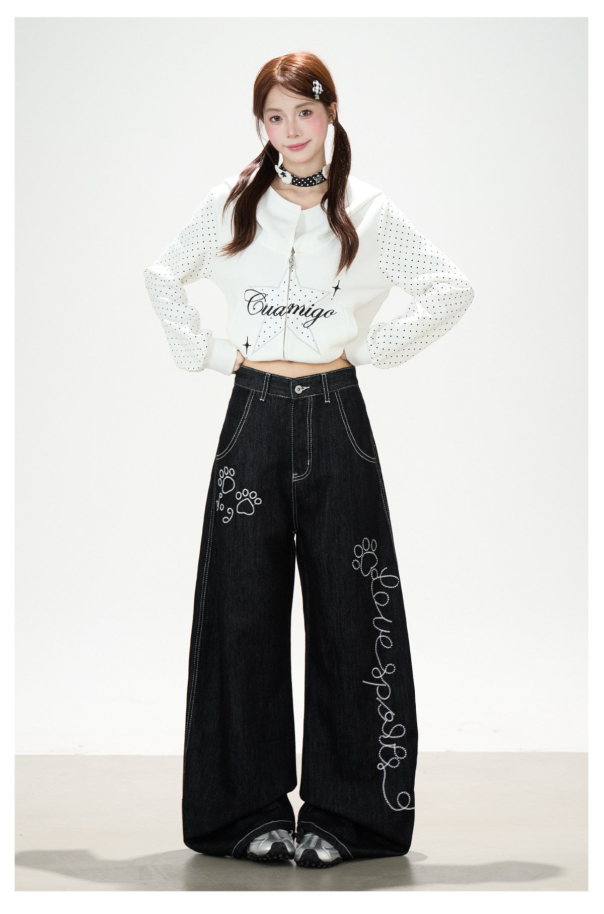 Paw Print Graphic Wide-Leg Jeans