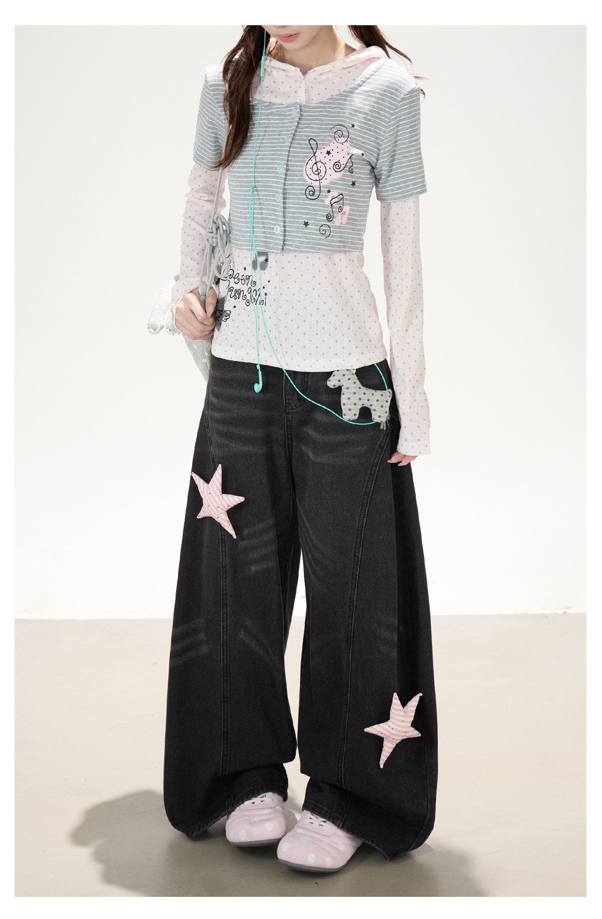 Striped Polka-Dot Layered Two-Piece Top Set & Star Patch Wide-Leg Jeans