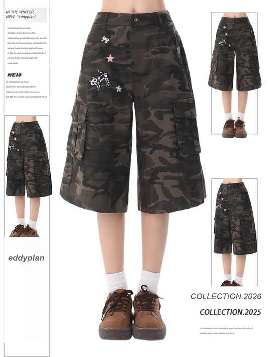 Pink Detail Camo Cargo Shorts